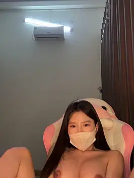 wang1472581's cam snapshot