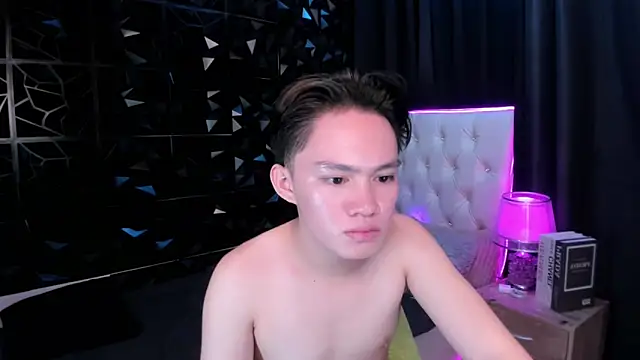 JamesxxxMarky live sex cam