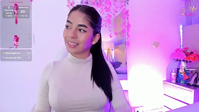 _kyraa_'s cam snapshot