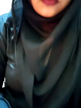 Indian-Nazia's cam snapshot