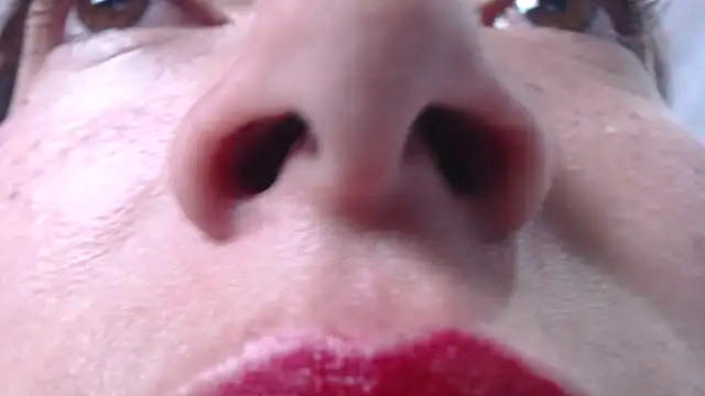 carla_wc's cam snapshot