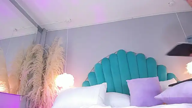 EmmaStonn_'s cam snapshot