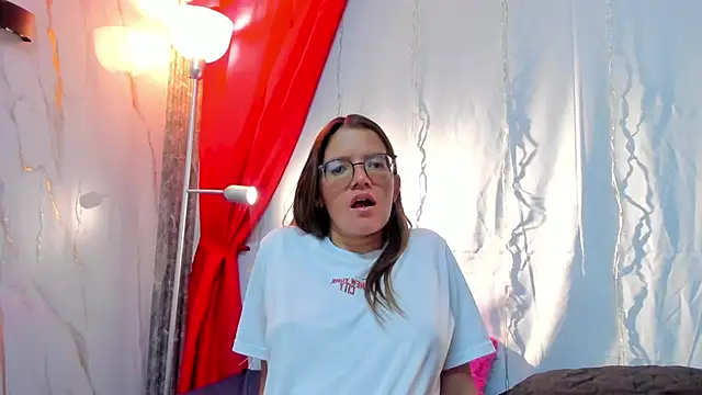 Samy_and_Allison live sex cam