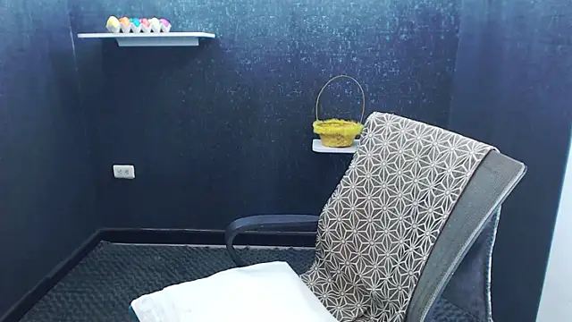 Kerverr_ live sex cam