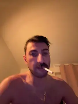 Aliiiix live sex cam