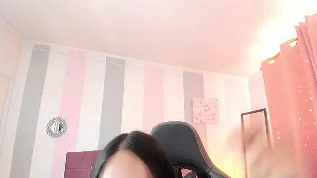 Wanda_sg's cam snapshot