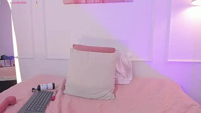 Amelia_Saenz_'s cam snapshot