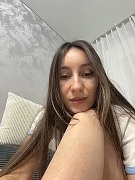 viviandaimond1 live sex cam