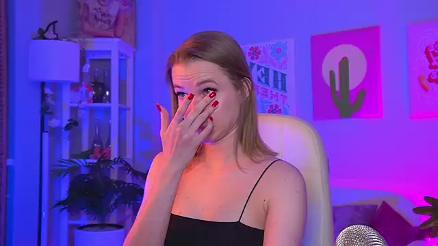 Megan_Rodgers's cam snapshot