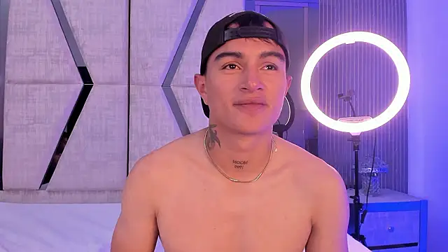 LiamDeep live sex cam