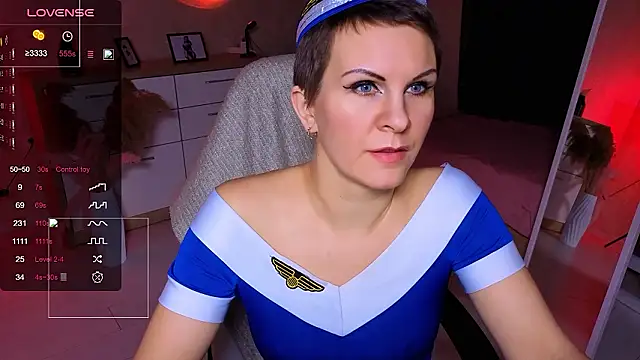 Louisa_Bay's cam snapshot