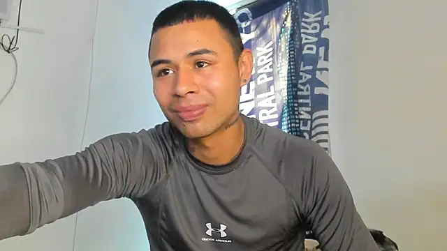 _Logan_Colton_ live sex cam