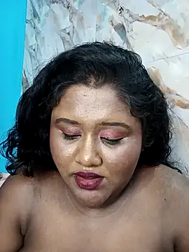 horny_diana's cam snapshot