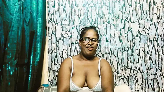 Exotic_indian95's cam snapshot