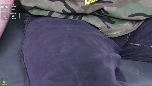 RoxyKyper live sex cam