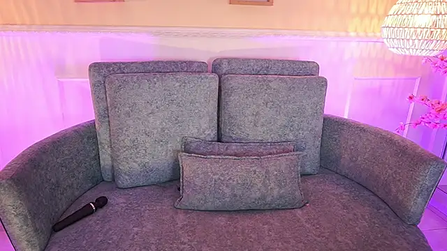 MeganLowell's cam snapshot