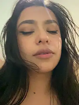 foxxy_lover's cam snapshot