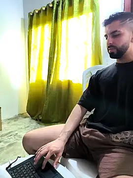 giannis090 live sex cam