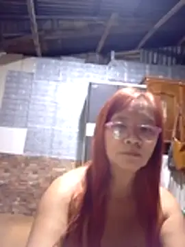 SexyHottMom's cam snapshot