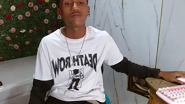 ManSant's cam snapshot