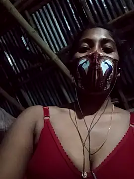 desi_queen_69's cam snapshot