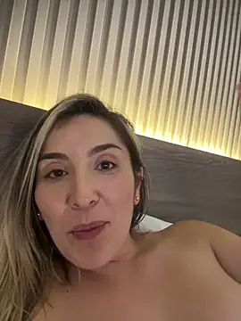 Mariana_gom live sex cam