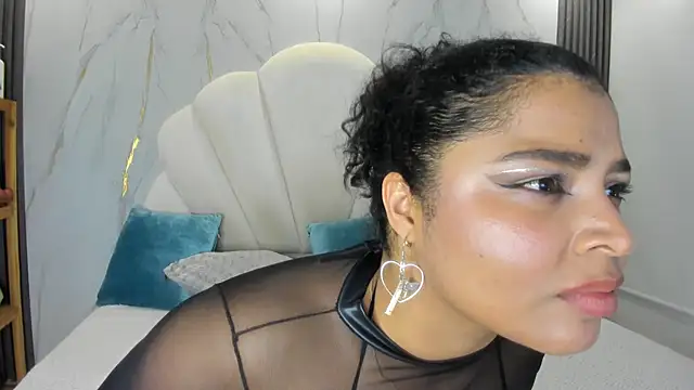 Dakota_Mars's cam snapshot