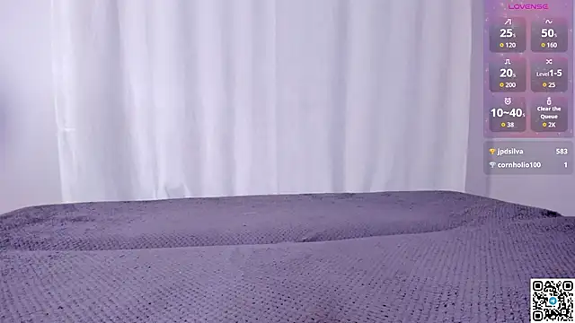 emmelieflorence's cam snapshot