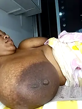 HappygalTheQueen's cam snapshot