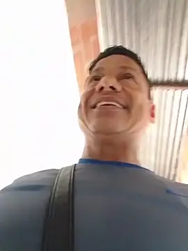 joanmanci1046's cam snapshot