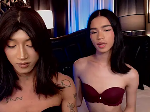 Valentina_Eloise live sex cam