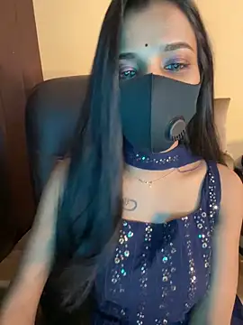 its_ur_flora's cam snapshot