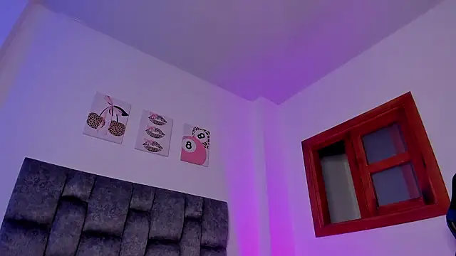 kittymonroe1's cam snapshot