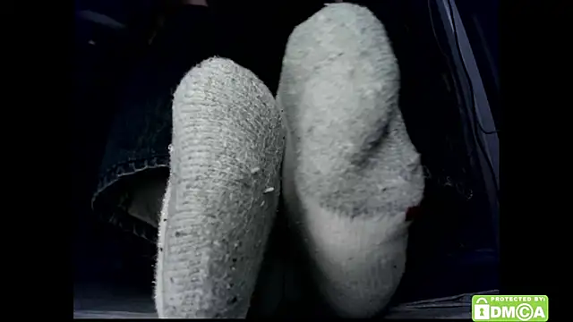 justshutupandwatch's cam snapshot