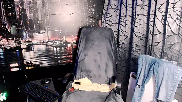 AMOURSWEET2025's cam snapshot