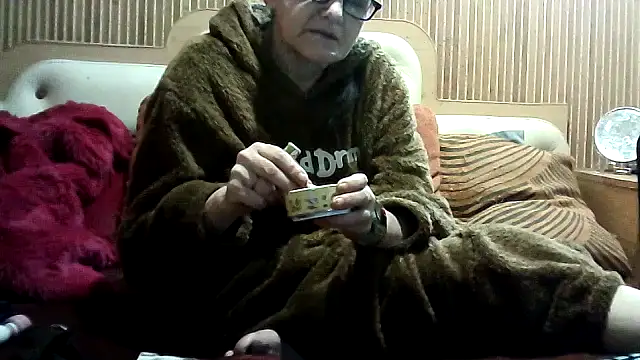 AlanaLaDream's cam snapshot