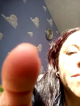 valeriapinter's cam snapshot