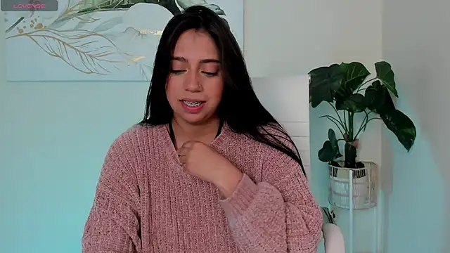 luna_cute__'s cam snapshot