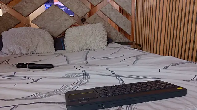 _miss_khloe live sex cam