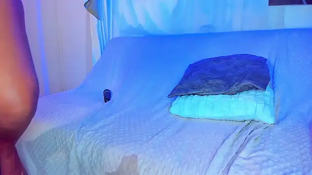 madams_worker live sex cam