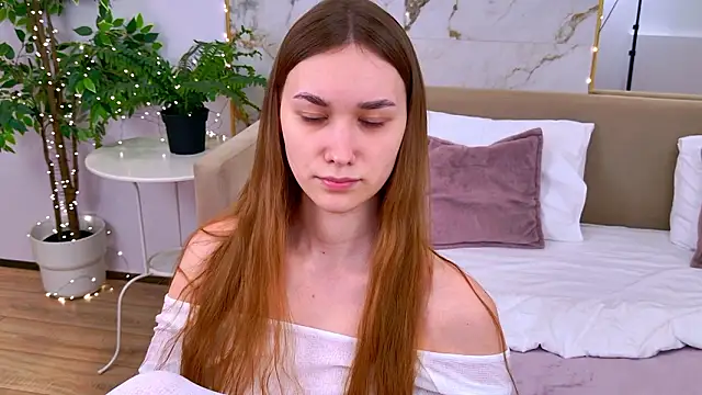 AmadaReine live sex cam