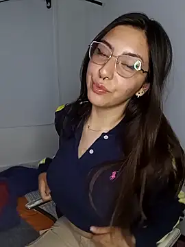 Nikolth_4's cam snapshot