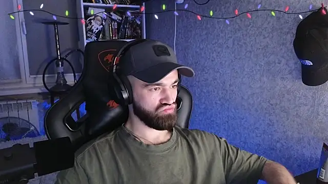 _Mostly_'s cam snapshot