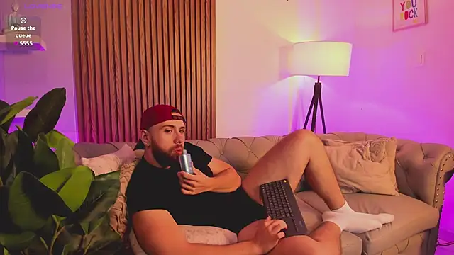 Maximo_Wolff's cam snapshot