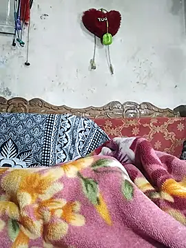 BadBoySmoker7070 live sex cam