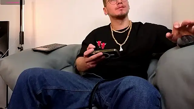 vance_rulez's cam snapshot