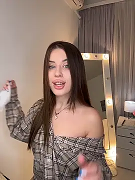 Milkissss live sex cam