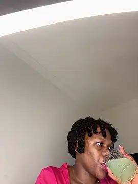 Boneca25's cam snapshot