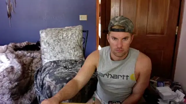 SpunRedneck live sex cam