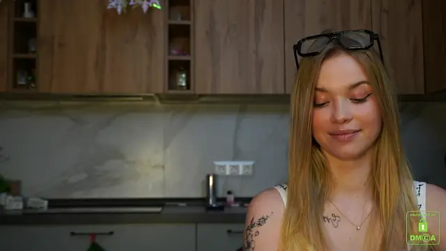 ChristyMarshall's cam snapshot